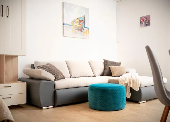 Rajski Dvor Lägenhet Bol