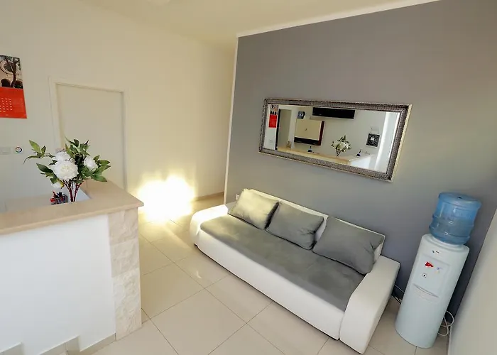 Rajski Dvor Lägenhet Bol