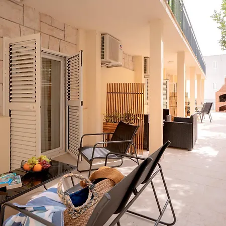 Apartmán Rajski Dvor *