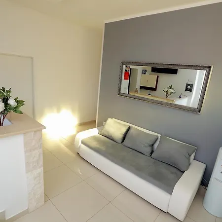 Rajski Dvor Apartman Bol