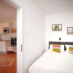 Lägenhet Rajski Dvor *