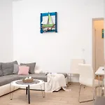 Rajski Dvor Lägenhet