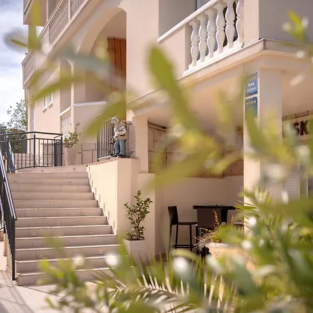 Rajski Dvor Appartamento