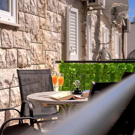 Rajski Dvor Appartamento